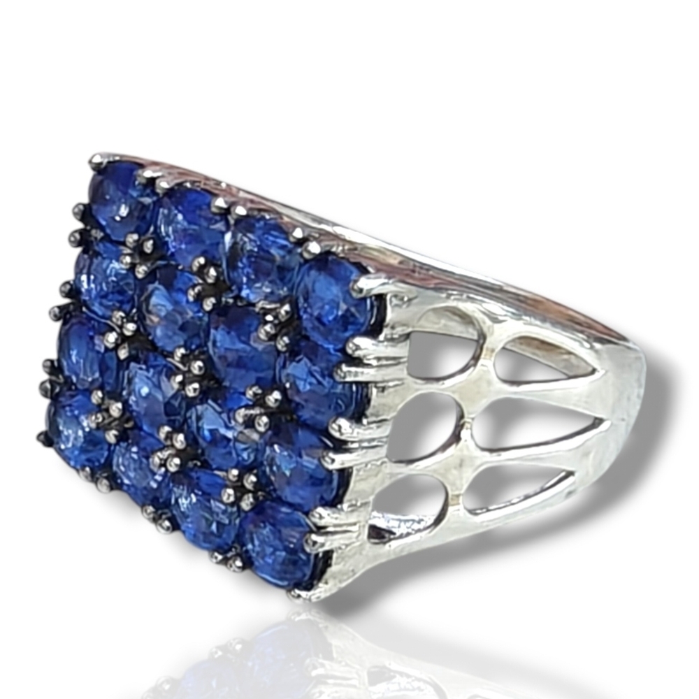 Sterling Silver London Blue Topaz  Gemstone Ring Size 11